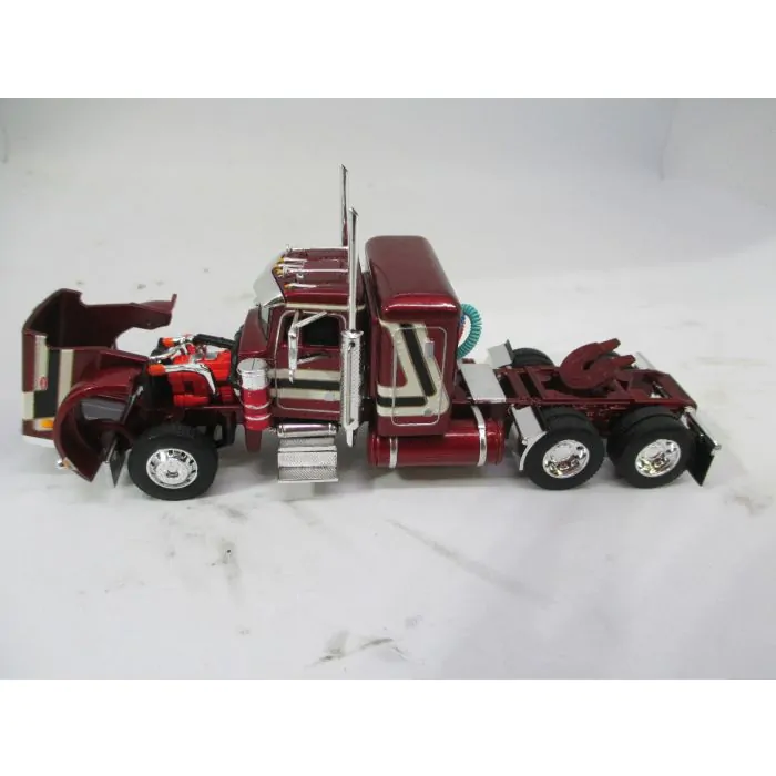 Peterbilt 359 Wilson Vintage Livestock Trailer - 2024 NFTM