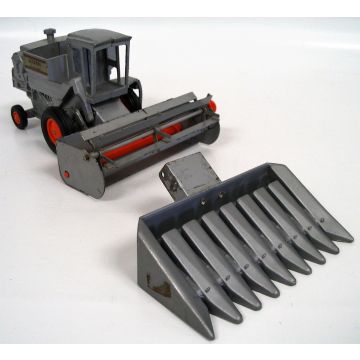 AC - G - Combine, Gleaner G 2 heads, 3 side windows - 1/32