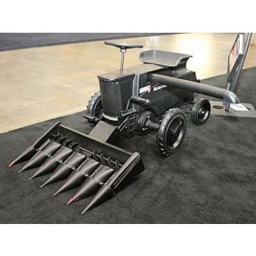 AGCO - 7 - Pedal, Super 7 combine corn head 2011 Parts Expo -