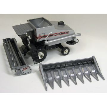 AGCO - R62 - Combine, R-62 Gleaner grain & corn heads, silver rims - 1/24