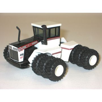 Big Bud - 440 - 4WD triples - 1/64