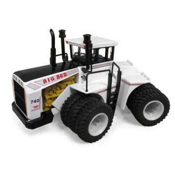 Big Bud - 740 - 4WD triples - 1/64