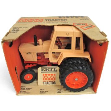 Case - 1070 - Agri King, Duals Cab 451 Cubes Desert Sunset - 1/16
