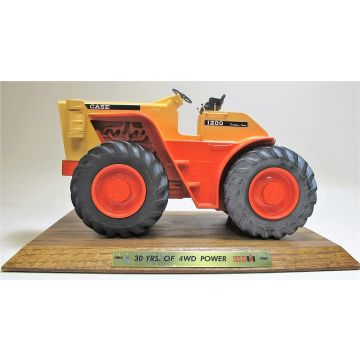 Case - 1200 - 4WD, singles, Desert Sunset and orange rims, wood plaque - 1/16