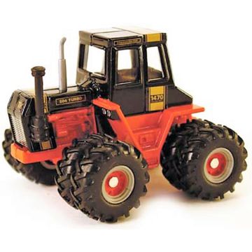 Case - 1470 - Traction King 4WD duals Black Knight - 1/64