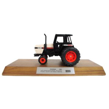 Case - 2294 - Duals, Phoenix 1984 Product Launch and Dealer Mtg, wood plaque - 1/32