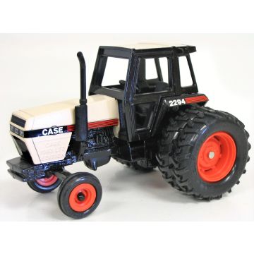 Case - 2294 - Duals Cab 1983 Limited Edition - 1/32