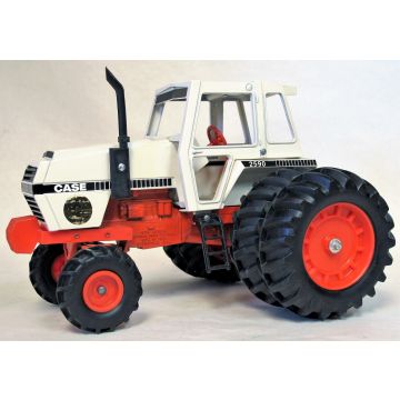 Case - 2590 - MFD Duals 1981 National Farm Show 4th Annual ltd 1000 mdls - 1/16