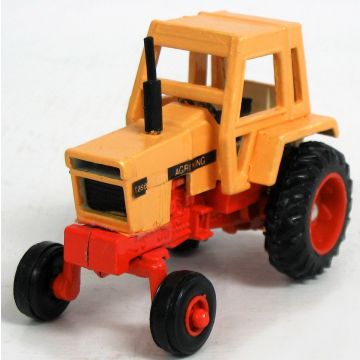 Case - Agri King - Agri King spun on front rims, Farm Machinery of the World card - 1/64