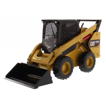 CAT - 272D2 - Skid steer loader, with work tools - 1/16