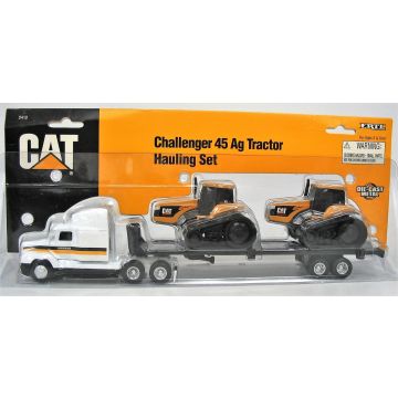 CAT - Semi - 45 Challenger, Peterbilt Semi, Ertl Issue - 1/64