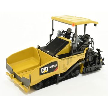 CAT - AP655F - Asphalt Paver, black wheel rims, canopy - 1/50