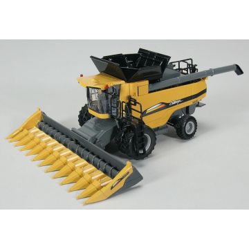 Challenger - 560E - Combine, corn head - 1/64