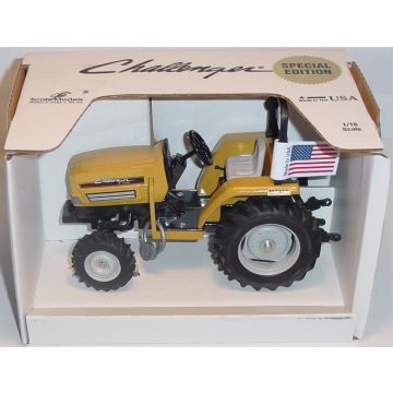 Challenger - MT255 - Tractor, MFD 2 post ROPS 2003 Louisville Farm Show - 1/16