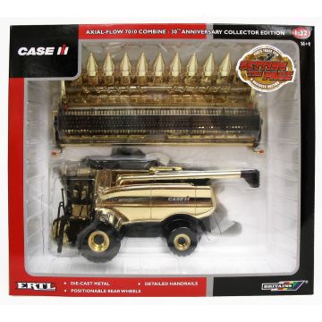CIH - 7010 - Combine, 7010 2 heads 30th Anniversary Gold Chrome - 1/32