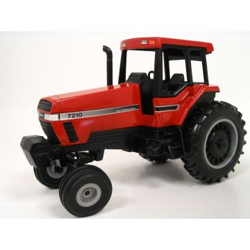 CIH - 7210 - 2WD Magnum decal on front of hood - 1/16