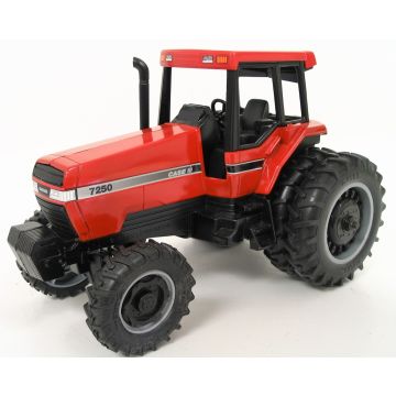 CIH - 7250 - MFD Duals Magnum decal on front of hood - 1/16