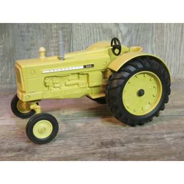 Cockshutt - 560 - WF Diesel from 5th National Farm Toy Museum Set - 1/16