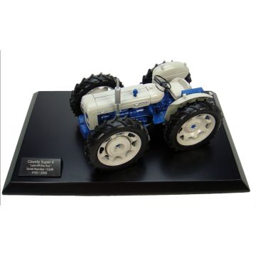 County - Super 4 - 4WD on plastic plaque - 1/16