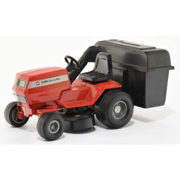 Fleet Farm - LGT - Rear bagger - 1/16