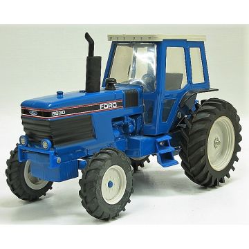 Ford - 8830 - MFD Cab with windows - 1/16