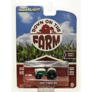 Ford - 8N - Red & gray, 1947 Chaser - 1/64