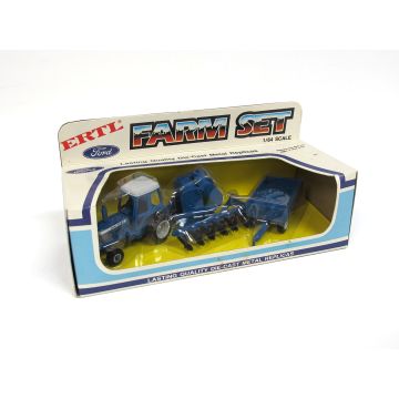 Ford - Set - TW-35, 2WD, wagon, plow, and baler - 1/64