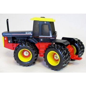 FV - 836 - 4WD Decal sheet, curved stack, duals, yellow cab, Ford logo - 1/32