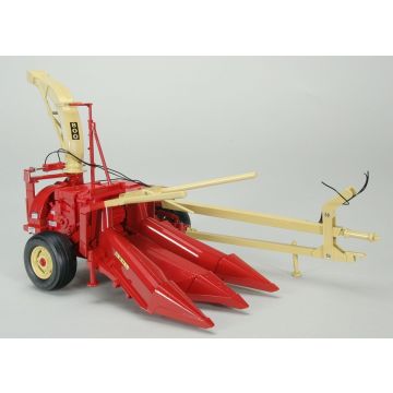 Gehl - 800 - Forage Harvester, pull type, 2017 Wisconsin Farm Tech. Days - 1/16