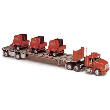 Gehl - Semi - Freightliner Semi, three Gehl Round Balers - 1/64