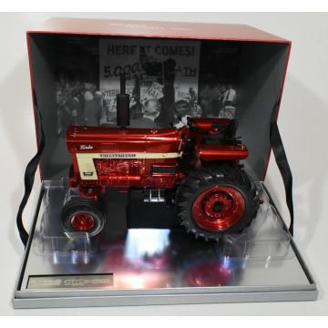 IH - 1066 - 100th Anniversary of Farmall, red chrome - 1/16