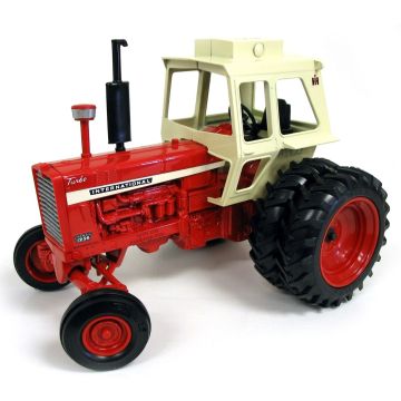 IH - 1256 - WF Duals Diamond Cab 1998 Summer Farm Toy Show, Exhibitor - 1/16