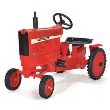 IH - 1256 - Pedal, WF, fenders -