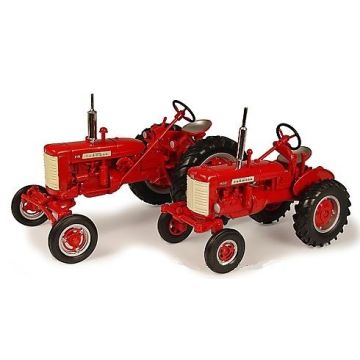 IH - Set - 130 & 230 set of 2 tractors - 1/16