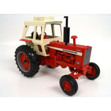 IH - 1456 - WF Diamond Cab, black seat, red air cleaner, black muffler - 1/16
