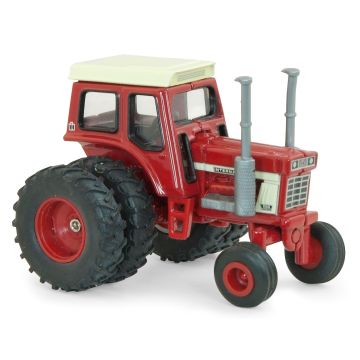 IH - 1568 - V8 duals red cab - 1/64