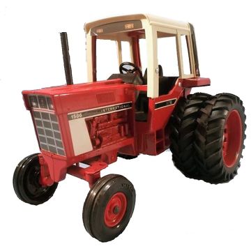 IH - 1586 - 2WD Duals Cab - 1/16