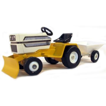 IH - 1650 - Cub Cadet, blade & cart - 1/16