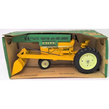 IH - 2644 - Tractor, NF, loader industrial yellow, green box - 1/16