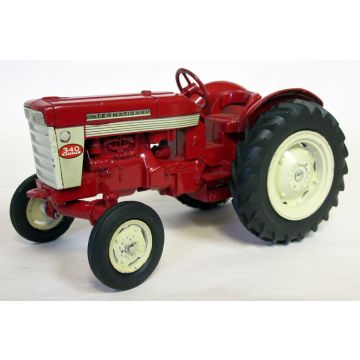 IH - 340 - Utility fast hitch no box number - 1/16