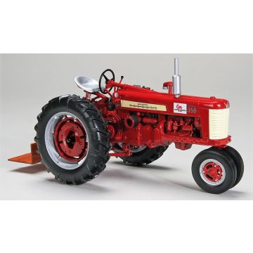 IH - 350 - NF Diesel with rear platform 2008 WI Farm Tech Days - 1/16