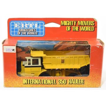 IH - 350 - Payhauler, Mighty Movers of the World - 1/64
