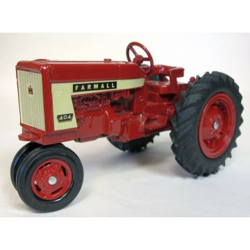 IH - 404 - NF diecast red wheel rims, closed circus box - 1/16