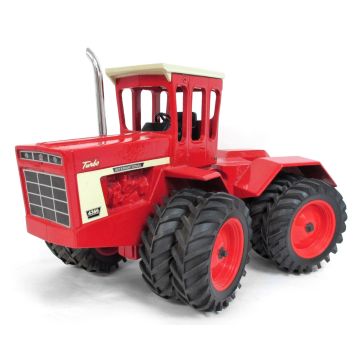 IH - 4366 - 4WD Duals Red Cab  Collector Edition - 1/16