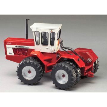 IH - 4366 - 4WD Duals White Cab 2006 National Farm Toy Show - 1/32