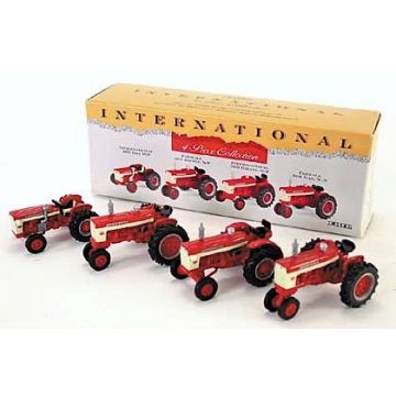 IH - Set - Historical Set 460, 560 Set of 4 in box - 1/64