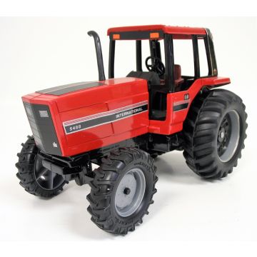 IH - 5488 - MFD Single wheels First Edition May 1984 2 per dealer - 1/16