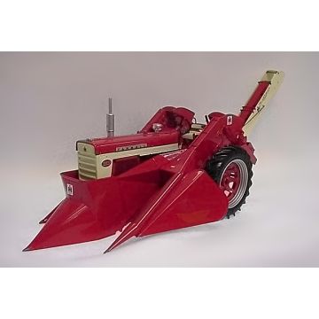 IH - 560 - NF mounted 2MH corn picker #14 Precision Series - 1/16