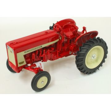 IH - 606 - 3 PT underslung muffler 2003 JLE Open House - 1/16