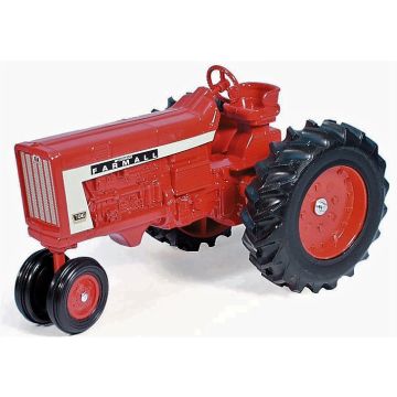 IH - 706 - NF no fenders hard plastic tires - 1/16